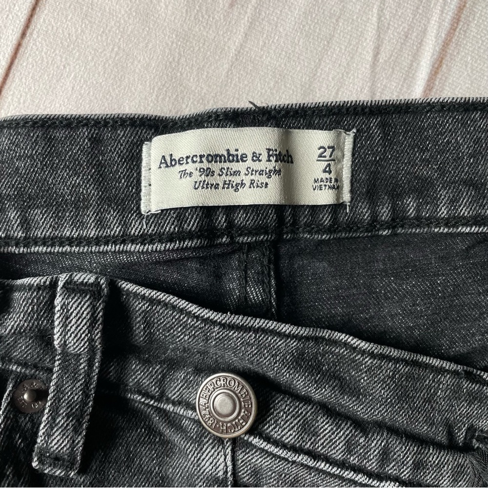 Abercrombie & Fitch 90s Slim Straight Ultra High Rise Jeans Women’s 4 | 27 Black - Picture 7 of 11